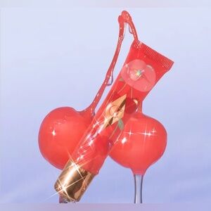 Charlotte Tilbury Juicylicious Cherry Glaze 🍒